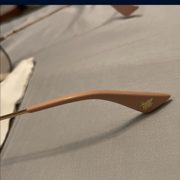 Gucci Peach Aviators *Authentic* - Picture 3 of 7